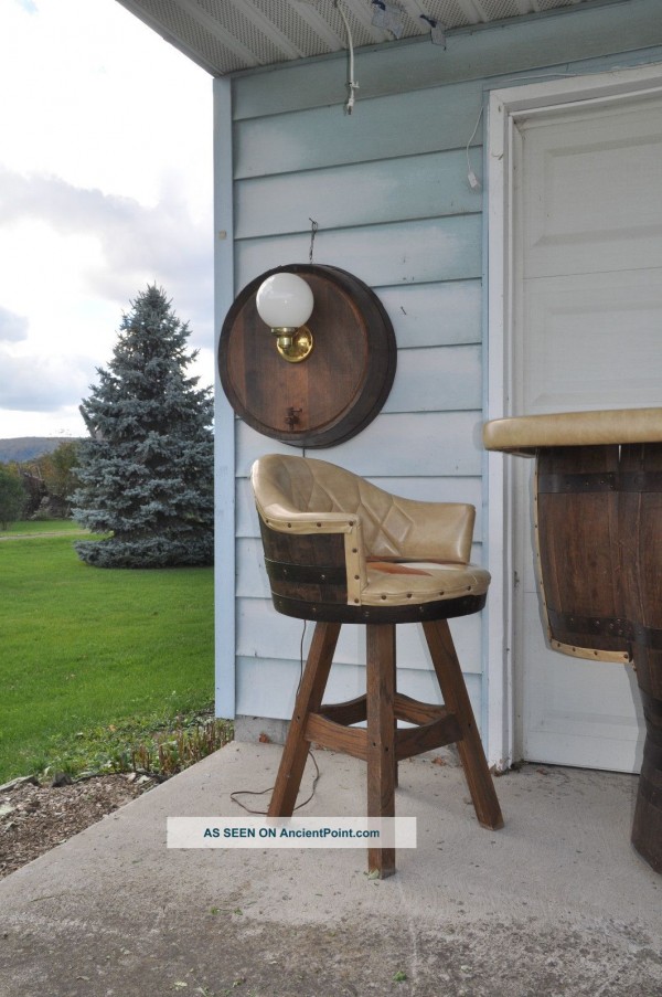 chairs for the streets with barrels