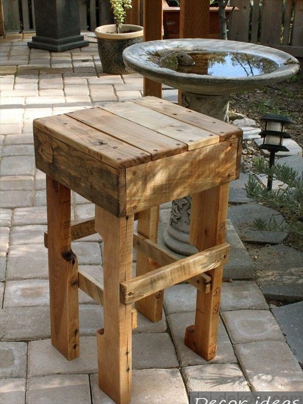 wood stool