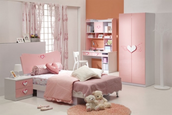 14 Cute and Creative Bedroom Designs For Girls