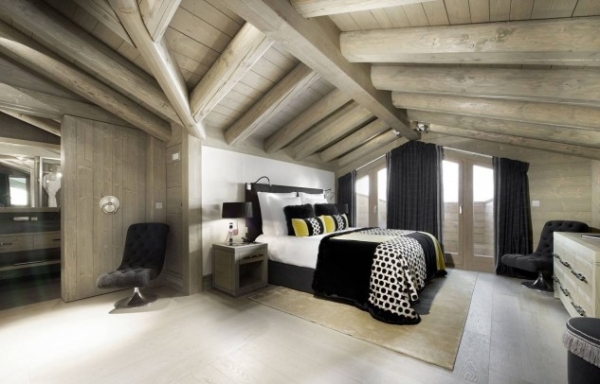 20 Cool Attic Bedroom Designs