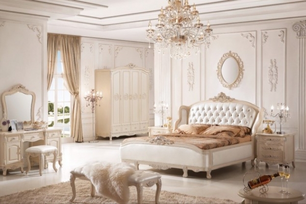 15 Exquisite French Style Bedrooms That Will Enchant You