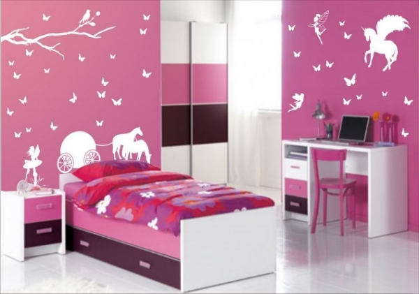 14 Cute and Creative Bedroom Designs For Girls