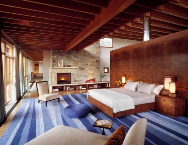 19 Astonishing Master Bedrooms With Fireplaces