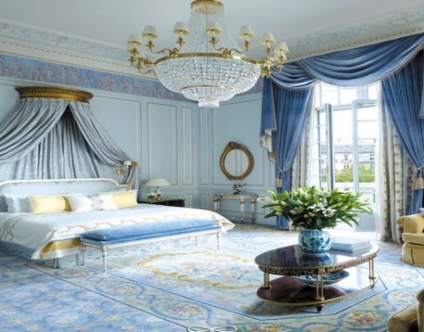 15 Exquisite French Style Bedrooms That Will Enchant You