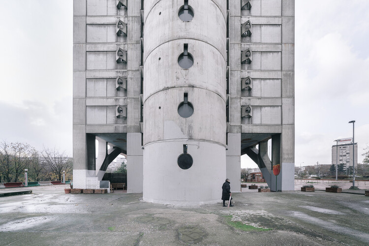 "Genex Tower”, also known as Western City Gate. . Image © Alexey Kozhenkov