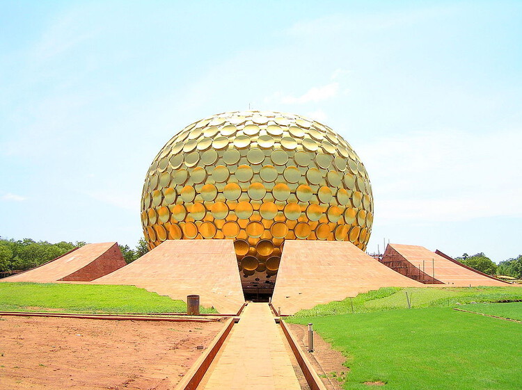 Matrimandir Temple at Auroville . Image © Santoshnc
