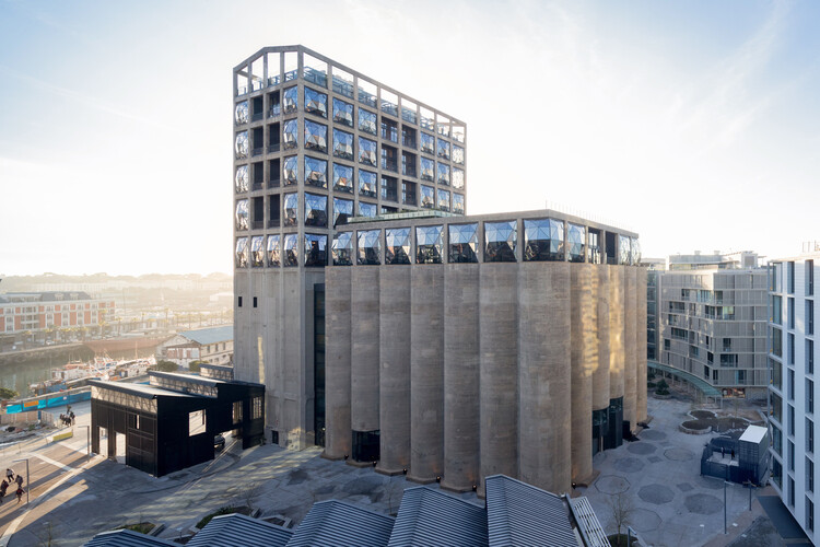 Utilitarian Creativity: Reinventing and Reading the Silo