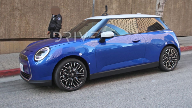 2024 Mini Cooper electric hatch spied undisguised