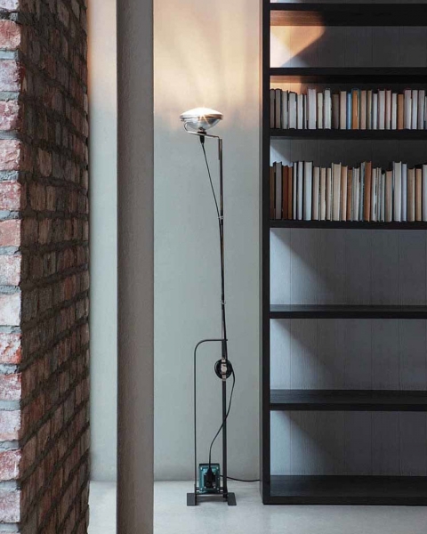 Toio floor lamp, Flos, 1962 empty